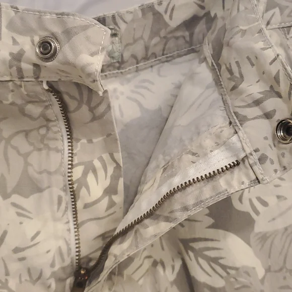 Kikit Jeans skorts size 14 floral tropical print - Picture 3 of 10